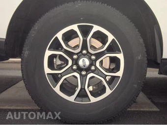 2024 Ford Expedition XLT - miniatura 11