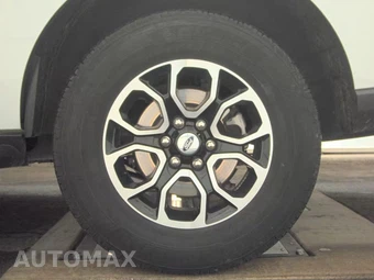 2024 Ford Expedition XLT - miniatura 12