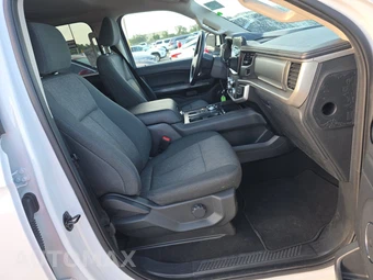 2024 Ford Expedition XLT - miniatura 14