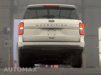 2024 Ford Expedition XLT - miniatura 7