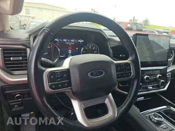 2024 Ford Expedition XLT - miniatura 16