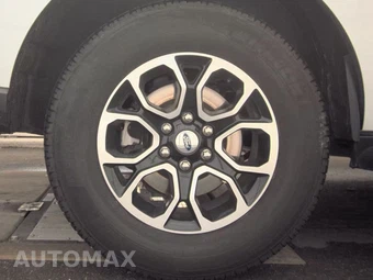 2024 Ford Expedition XLT - miniatura 11