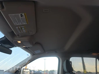 2024 Ford Expedition XLT - miniatura 21