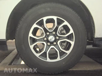 2024 Ford Expedition XLT - miniatura 9