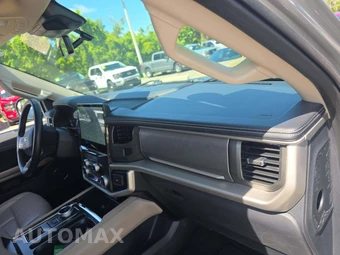 2024 Ford Expedition XLT - miniatura 17