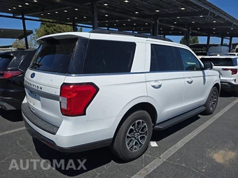 2024 Ford Expedition XLT - miniatura 4