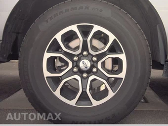 2024 Ford Expedition XLT - miniatura 11