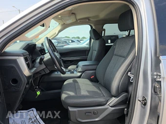 2024 Ford Expedition XLT - miniatura 13