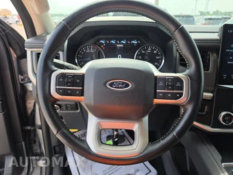2024 Ford Expedition XLT - miniatura 16