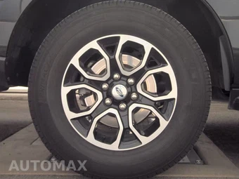 2024 Ford Expedition XLT - miniatura 11
