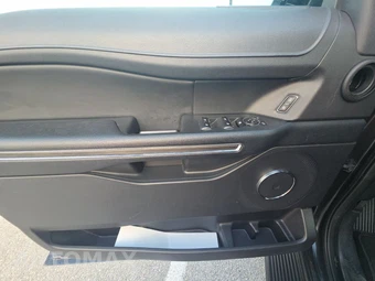 2024 Ford Expedition XLT - miniatura 15