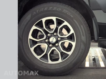 2024 Ford Expedition XLT - miniatura 11