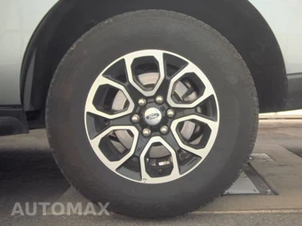2024 Ford Expedition XLT - miniatura 12