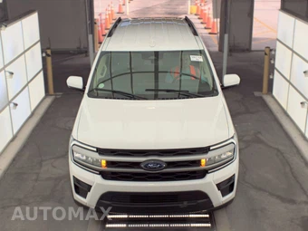 2024 Ford Expedition XLT - miniatura 2