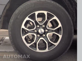 2024 Ford Expedition XLT - miniatura 11