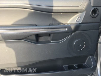 2024 Ford Expedition XLT - miniatura 9