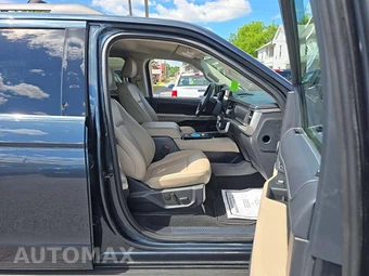 2024 Ford Expedition XLT - miniatura 16