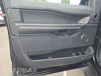 2024 Ford Expedition XLT - miniatura 9