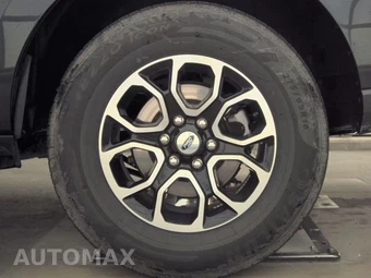 2024 Ford Expedition XLT - miniatura 12