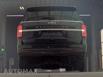 2024 Ford Expedition XLT - miniatura 7