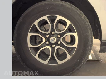 2024 Ford Expedition XLT - miniatura 10