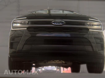 2024 Ford Expedition XLT - miniatura 3