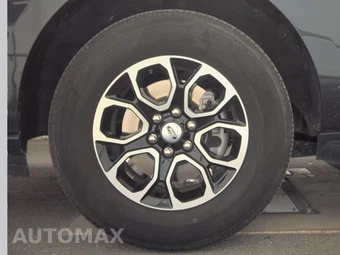 2024 Ford Expedition XLT - miniatura 9