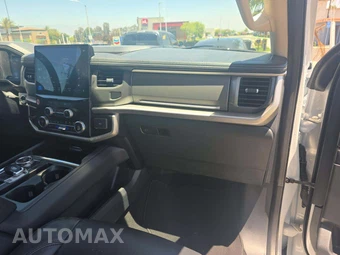 2024 Ford Expedition XLT - miniatura 20