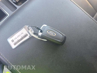 2024 Ford Expedition XLT - miniatura 8