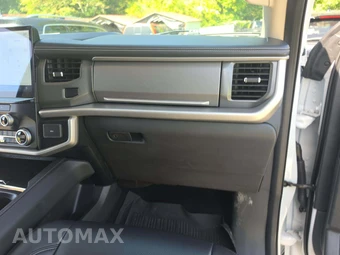 2024 Ford Expedition XLT - miniatura 17