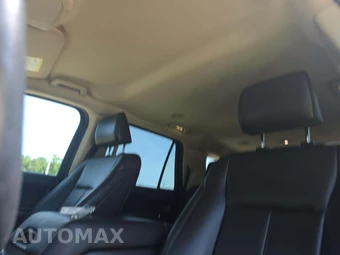 2024 Ford Expedition XLT - miniatura 8