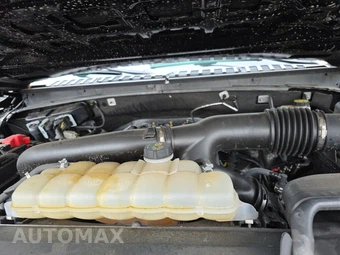 2024 Ford Expedition XLT - miniatura 16
