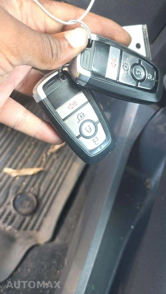 2024 Ford Expedition XLT - miniatura 24