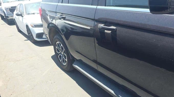 2024 Ford Expedition XLT - miniatura 32