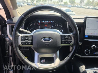 2024 Ford Expedition XLT - miniatura 10