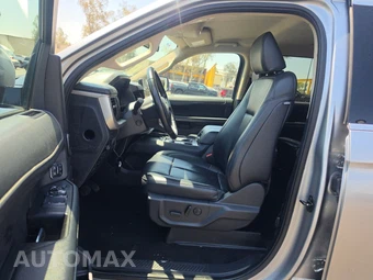 2024 Ford Expedition XLT - miniatura 7
