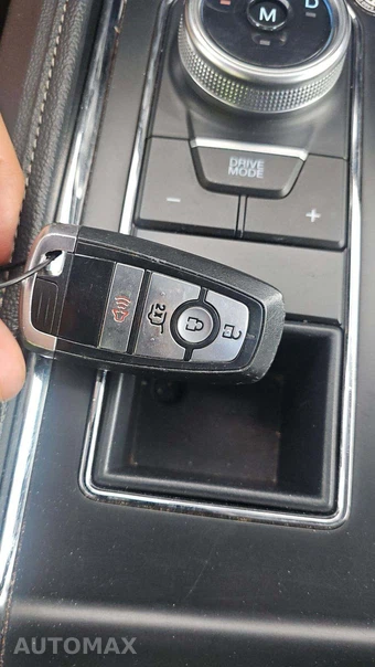 2024 Ford Expedition XLT - miniatura 25