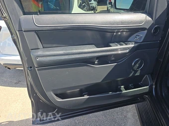 2024 Ford Expedition XLT - miniatura 9