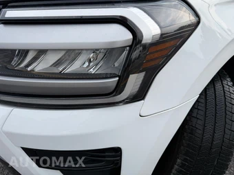 2024 Ford Expedition XLT - miniatura 3
