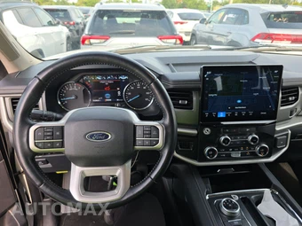 2024 Ford Expedition XLT - miniatura 17