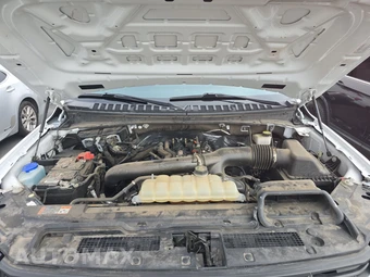 2024 Ford Expedition XLT - miniatura 17