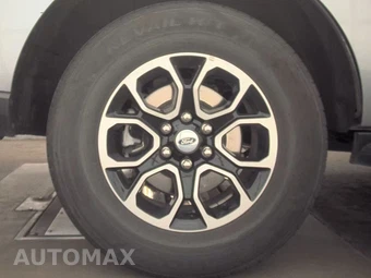 2024 Ford Expedition XLT - miniatura 11