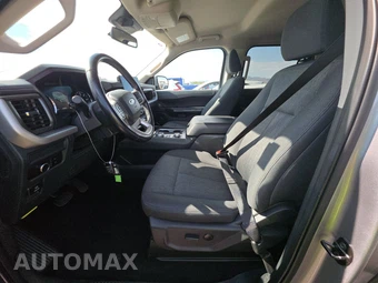 2024 Ford Expedition XLT - miniatura 13