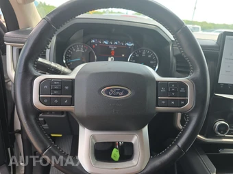 2024 Ford Expedition XLT - miniatura 10