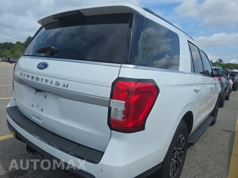 2024 Ford Expedition XLT - miniatura 4