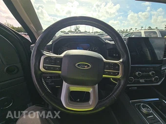 2024 Ford Expedition XLT - miniatura 16