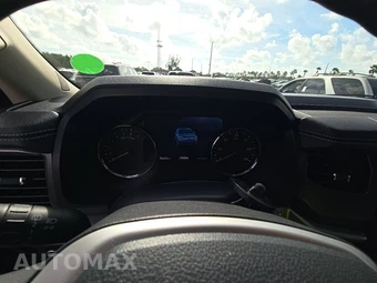 2024 Ford Expedition XLT - miniatura 18