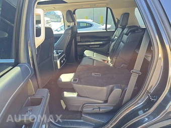 2024 Ford Expedition XLT - miniatura 13
