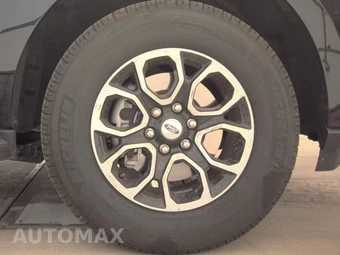 2024 Ford Expedition XLT - miniatura 10