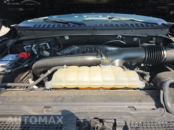 2024 Ford Expedition XLT - miniatura 23